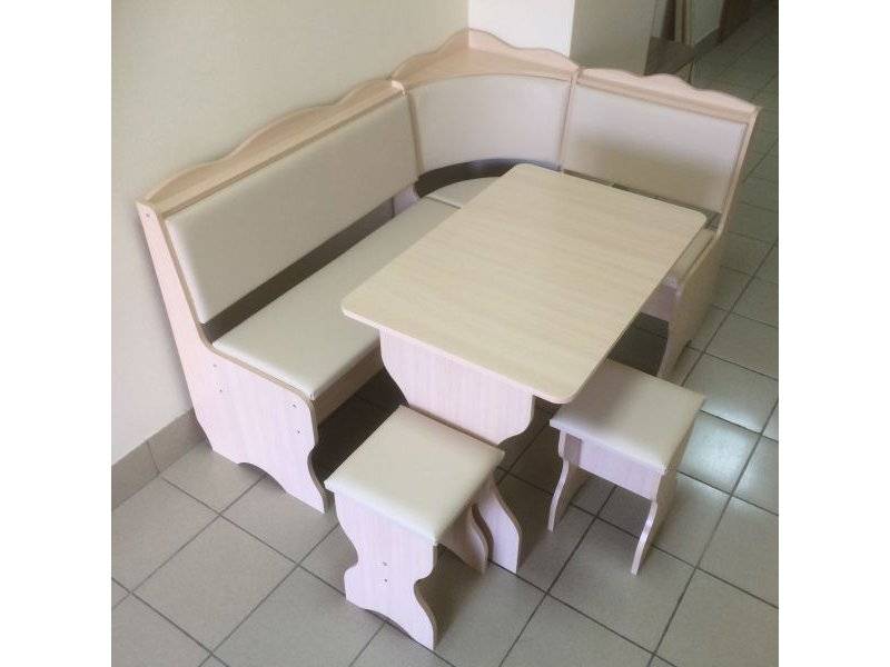 кухонный уголок миссия, дуб выбеленный, к/з молочный в Прокопьевске