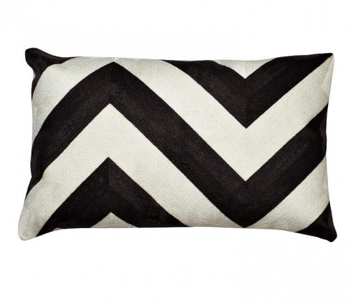 подушка прямоугольная черно-белая 30х50 см в Прокопьевске